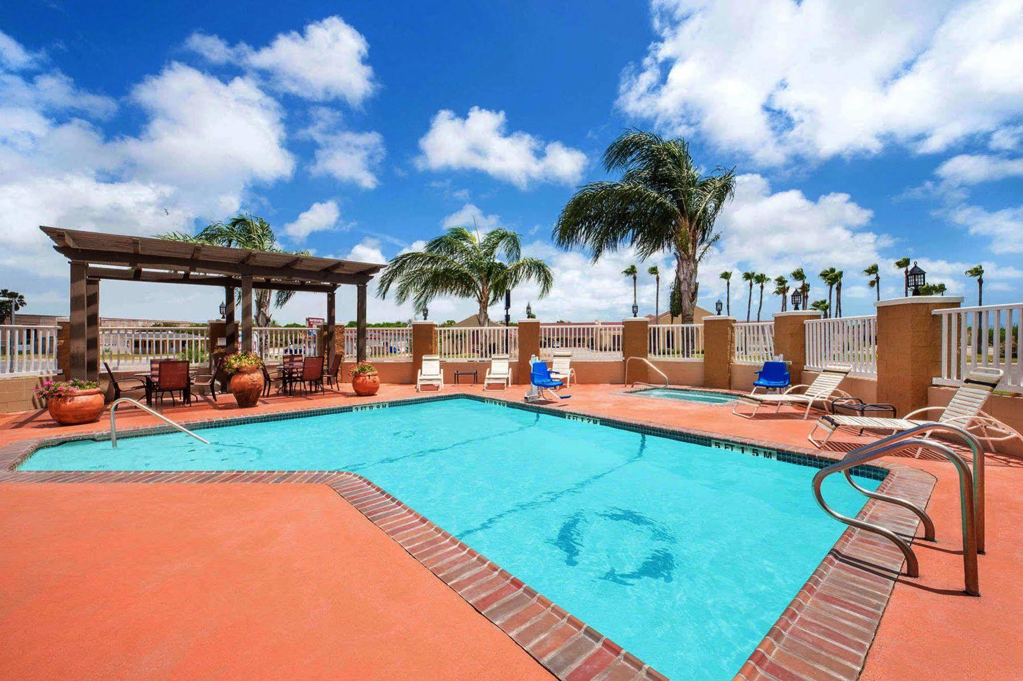 Microtel Inn & Suites By Wyndham Corpus Christi/Aransas Pass Ngoại thất bức ảnh
