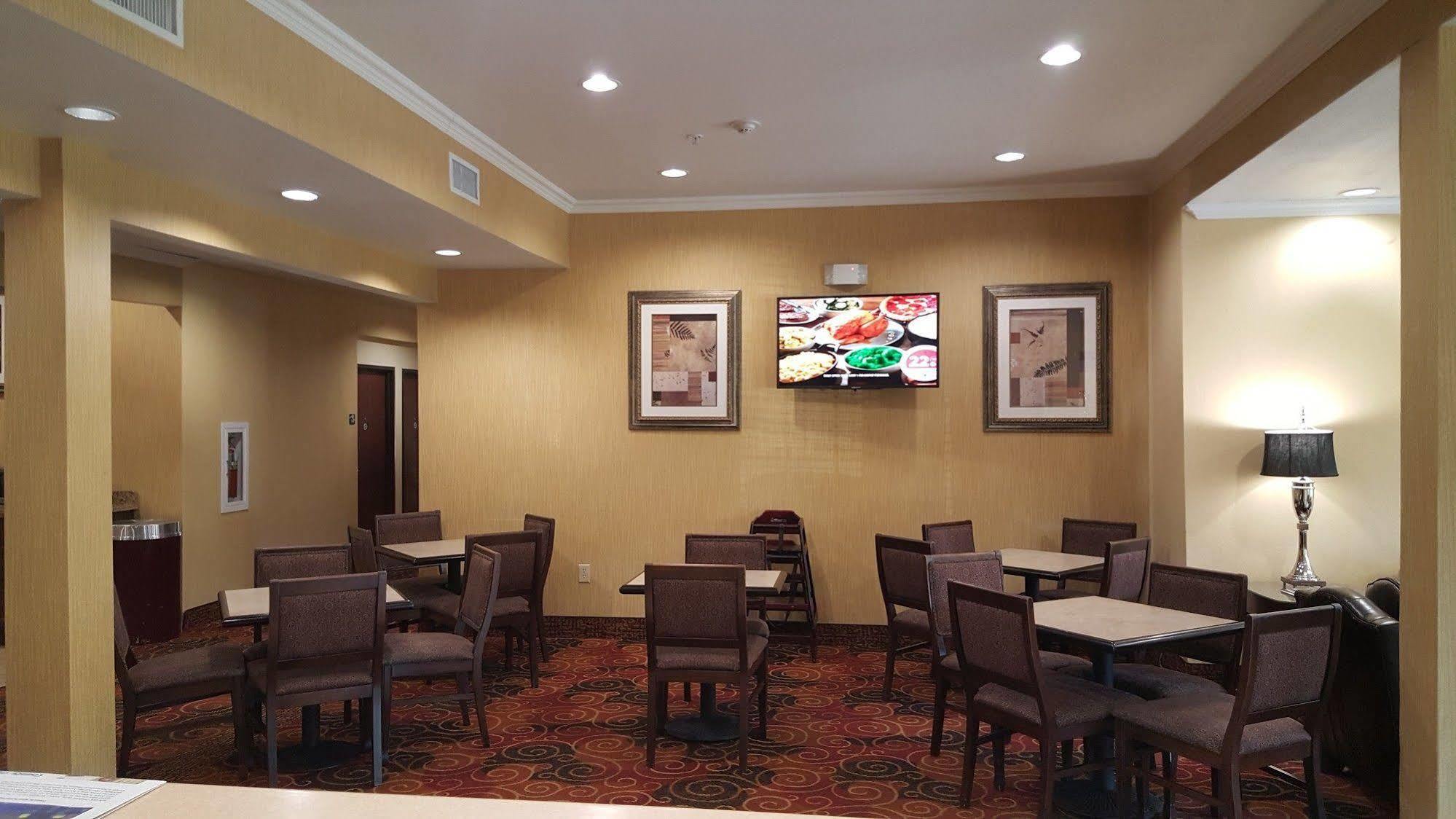 Microtel Inn & Suites By Wyndham Corpus Christi/Aransas Pass Ngoại thất bức ảnh